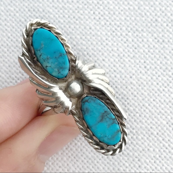 VINTAGE Turquoise Native Sterling Statement Ring - Picture 2 of 7